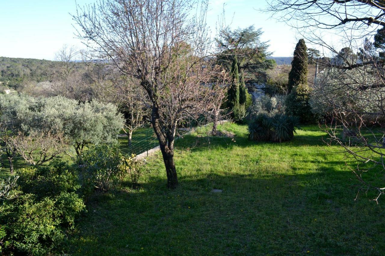 L'Oustalet Bed & Breakfast Uzès Eksteriør bilde